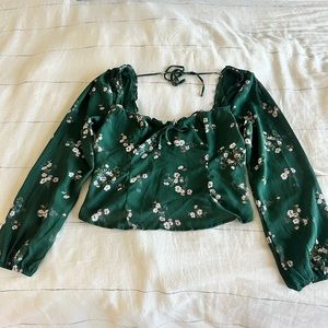 Green floral long sleeve cropped blouse